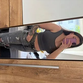 Elineme - Anal Amateur Profil