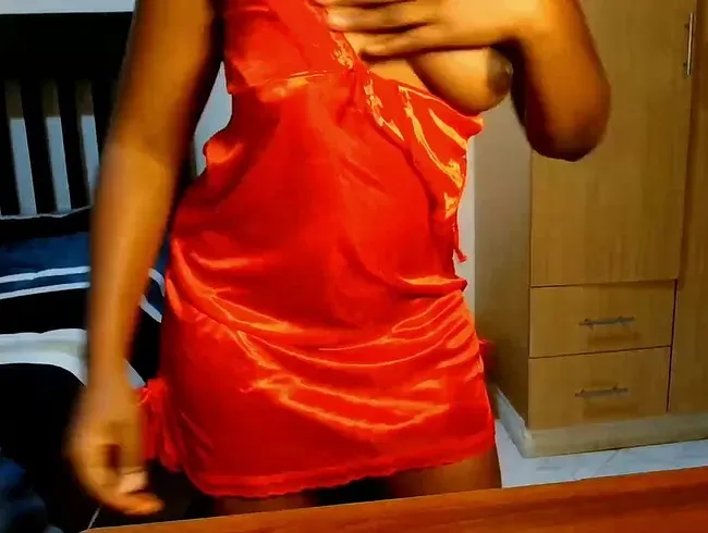 strip, deepthroat and fucky my booty in doggy babyy?