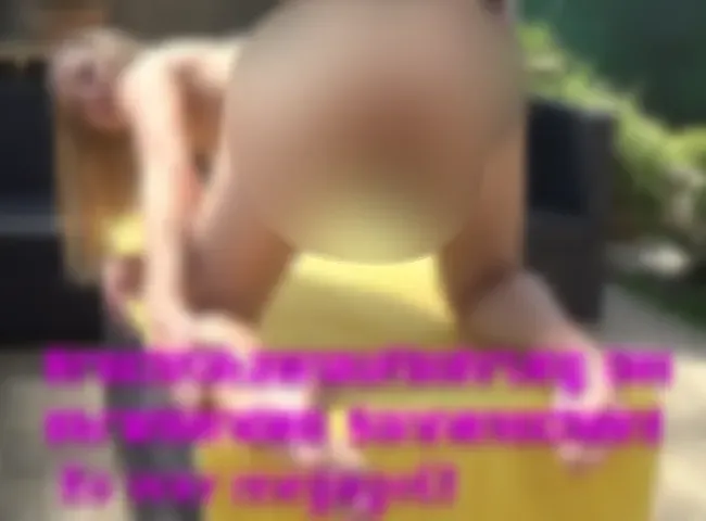 Arschfotzenaufbohrung bei strahlendem Sonnenschein! Es war megageil! - Blondienchen Anal Video