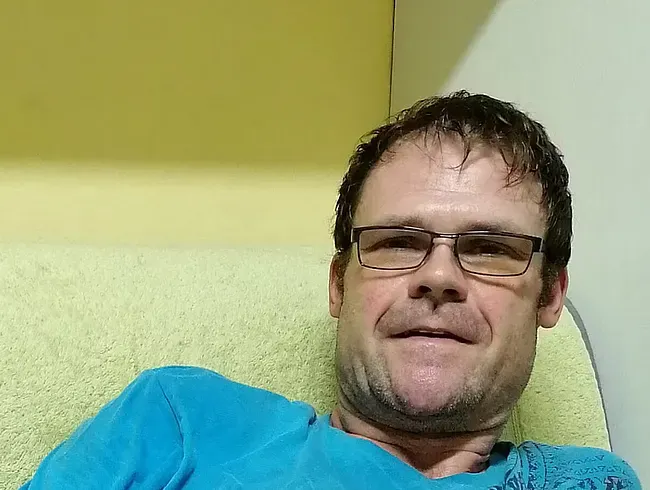 Fickloch hart und tief gefingert und mit Dildo verwöhnt