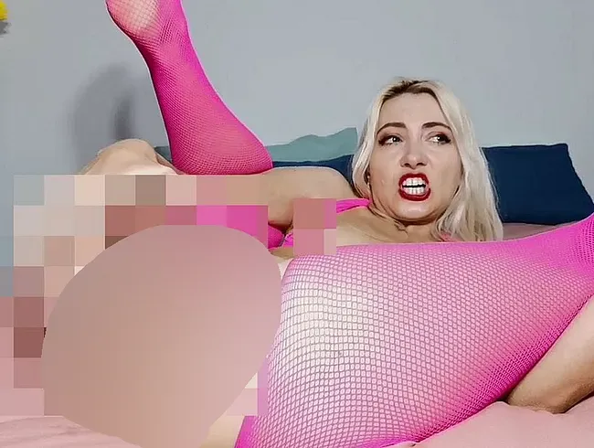 Spielen mit zwei Dildos: im Anus und in der Vagina & Orgasmus