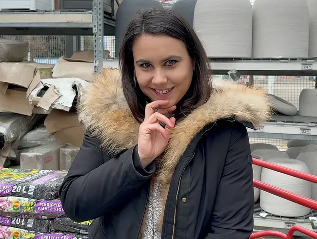 OMG, wie peinlich ist das denn? Hose mitten im Gartencenter gerissen!