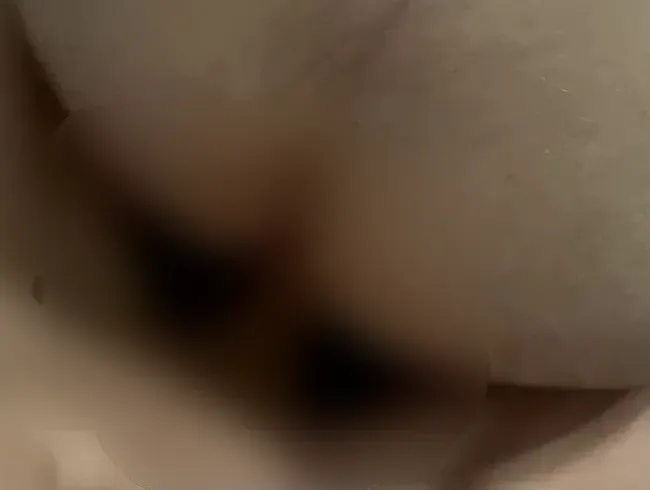 Alles Sperma in haarigem Loch (Creampie)