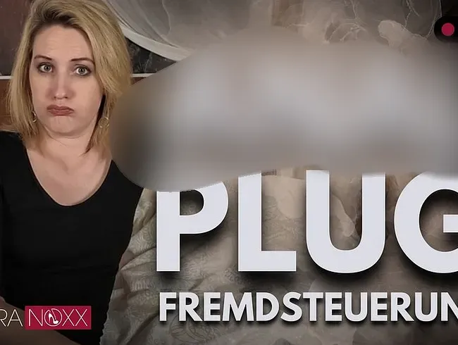 Frecher Nachbar steuert meinen neuen Anal-Plug