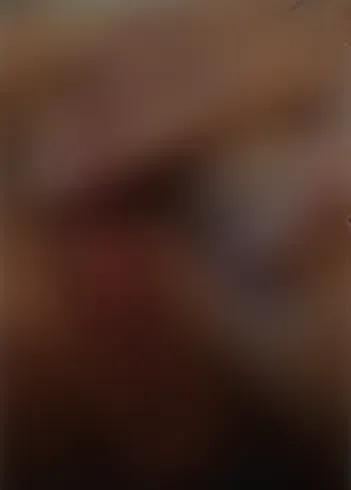 Ich Stecke mir den Finger in den Arsch und lasse mich voll spritzen