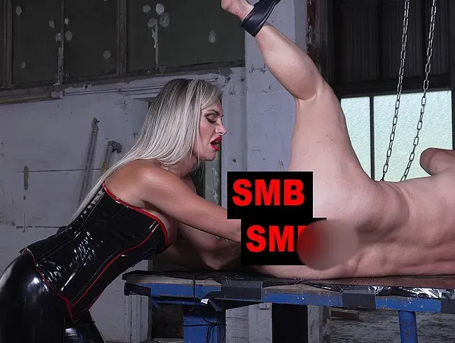 Mein wohl tiefstes Anal Fisting mit Mistress Iside