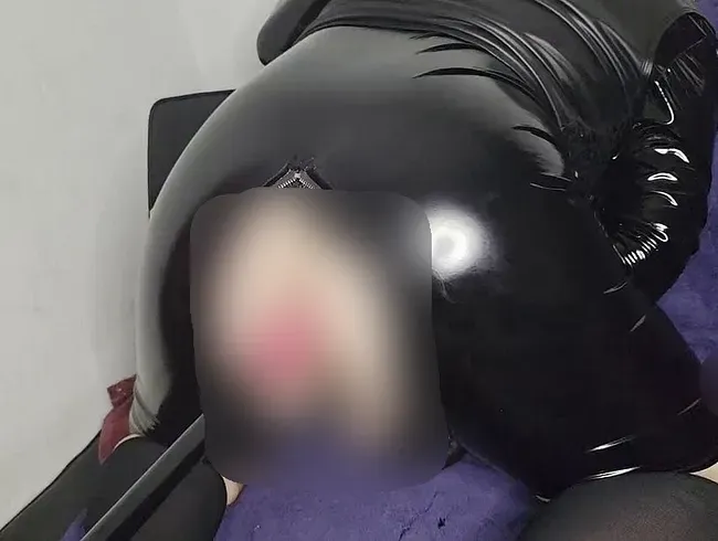 Der dildo in mein Arsch