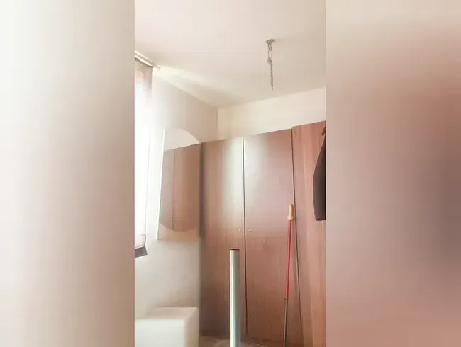 Auf der Stange für eine Stunde als Strafe