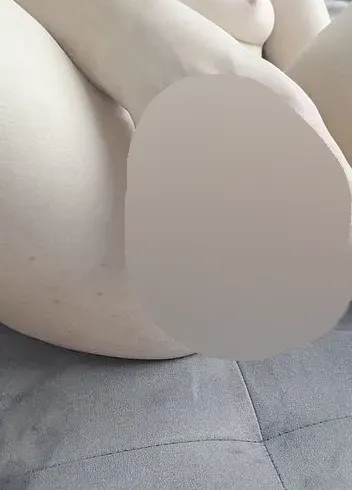 Solo Anal spielchen mit dem Dildo - Swissapple