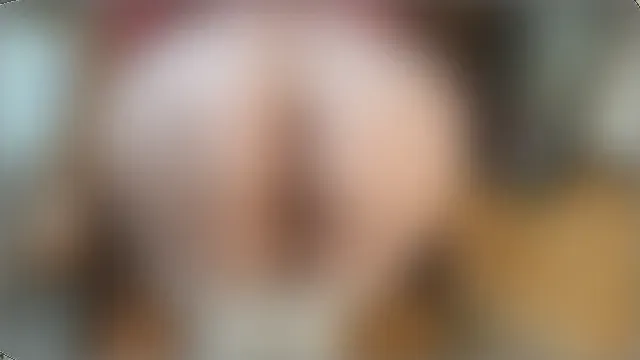 Reife MILF steckt ihren großen Arsch in Doggystyle, um Anal zu bekommen